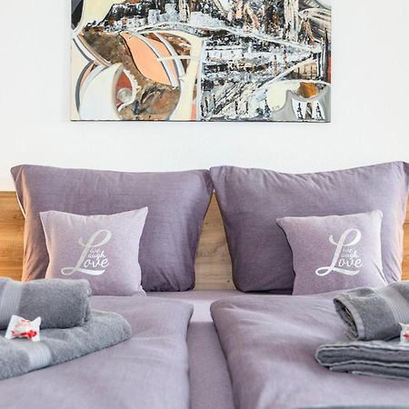 Ferienwohnung Katharina ฮอลเลอร์บาค อิม พินซ์เกา ภายนอก รูปภาพ