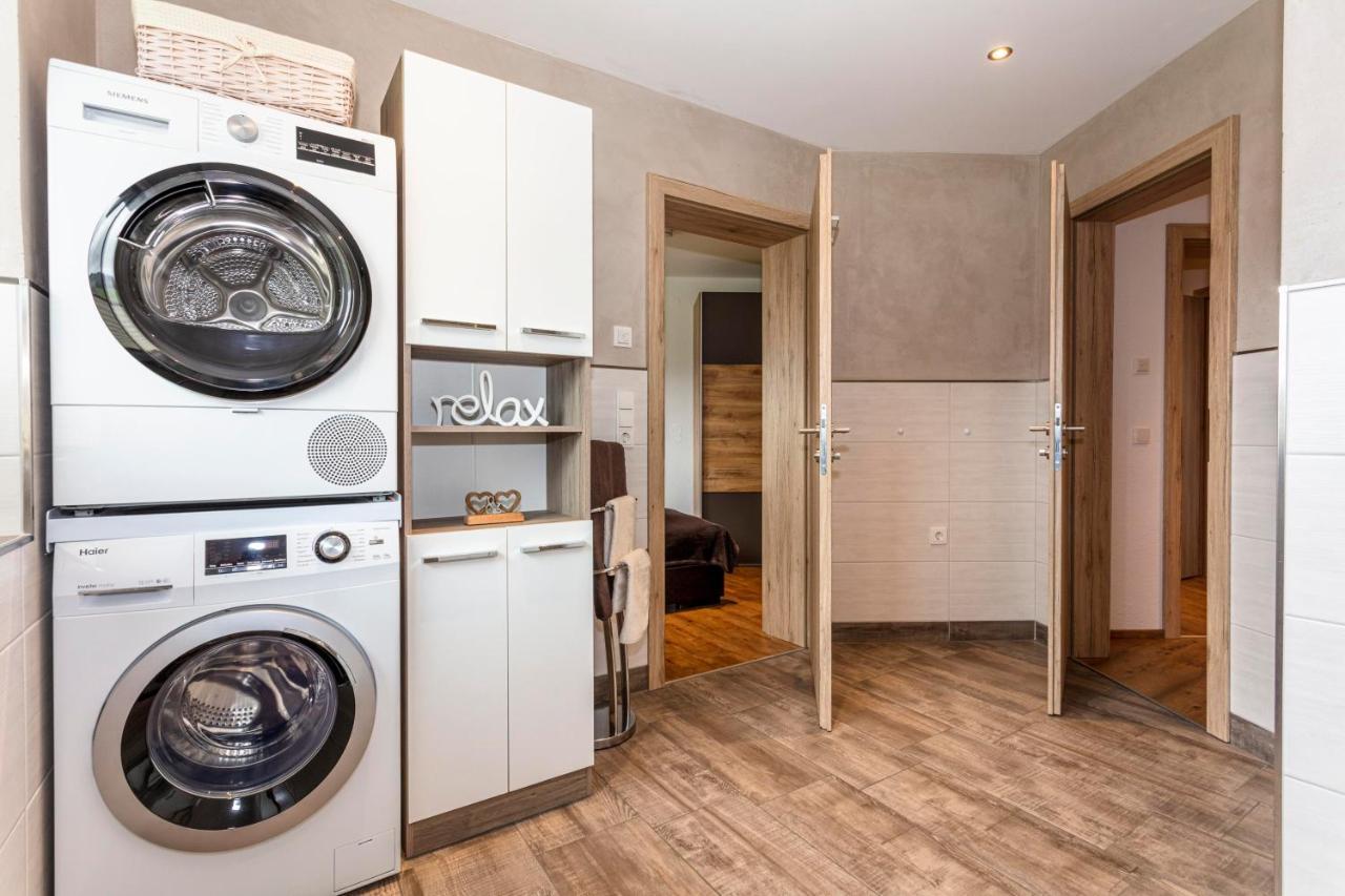 Ferienwohnung Katharina ฮอลเลอร์บาค อิม พินซ์เกา ภายนอก รูปภาพ