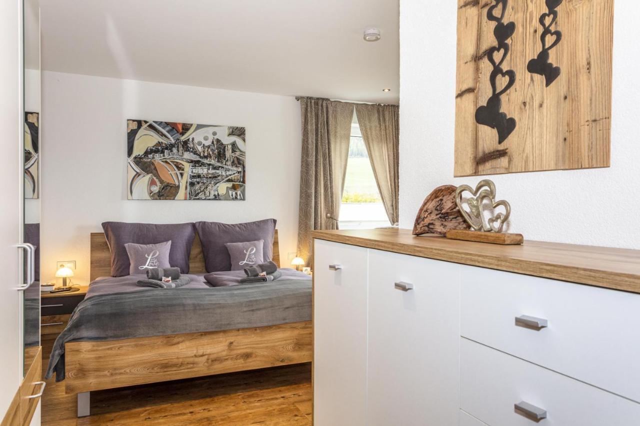 Ferienwohnung Katharina ฮอลเลอร์บาค อิม พินซ์เกา ภายนอก รูปภาพ